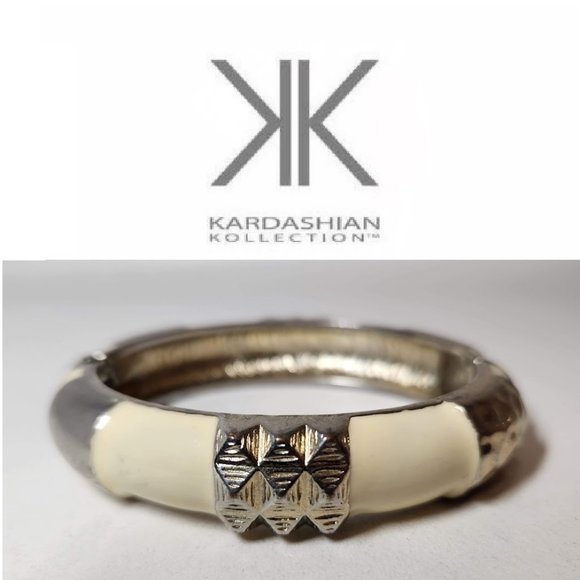 Kardashian Kollection Off-white Enamel On Gold Tone Hinge Bangle Bracelet - Picture 1 of 6